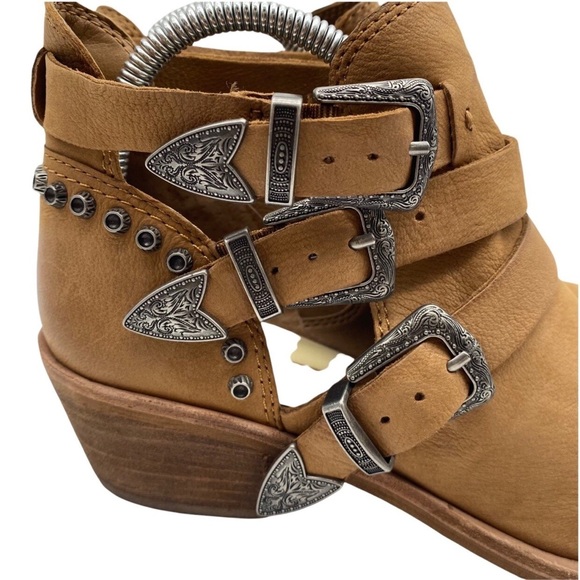 Dolce vita western spur booties - Picture 3 of 3